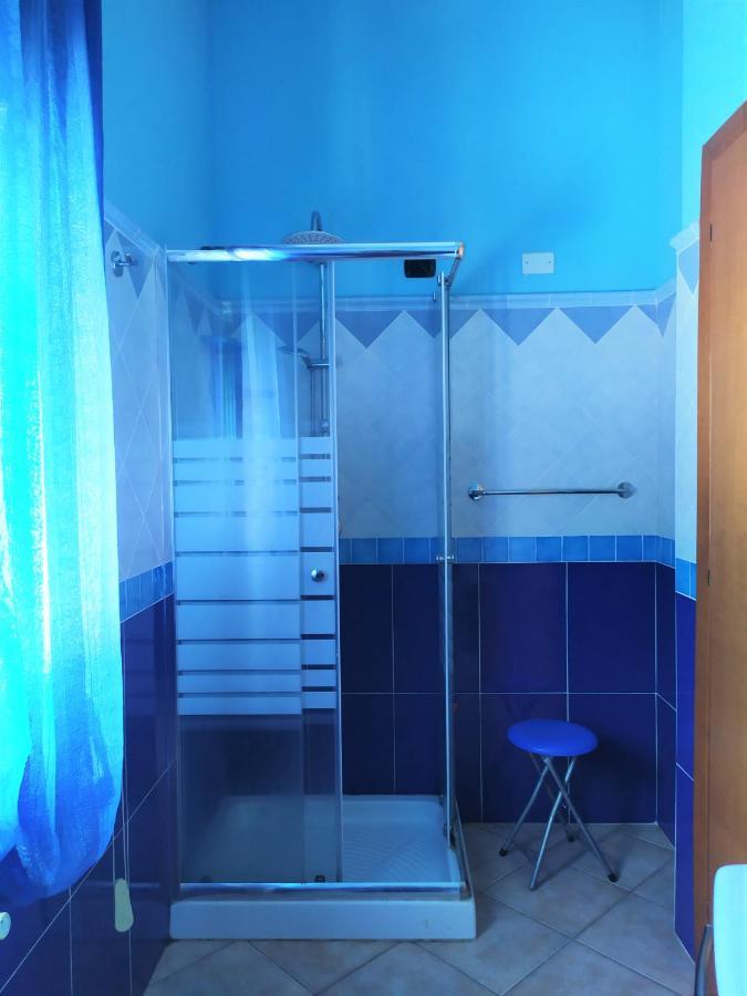 B&B Luna Blu Carbonia Buitenkant foto