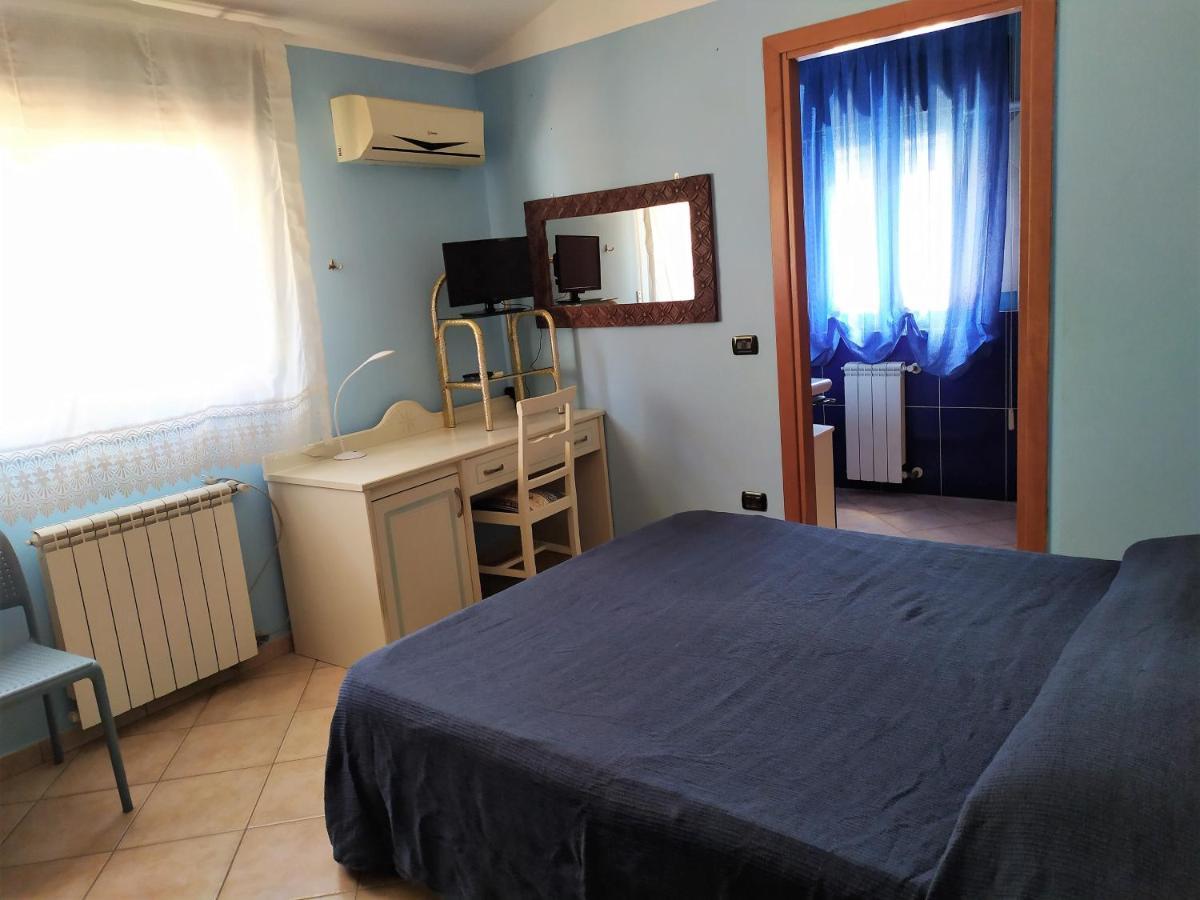 B&B Luna Blu Carbonia Buitenkant foto