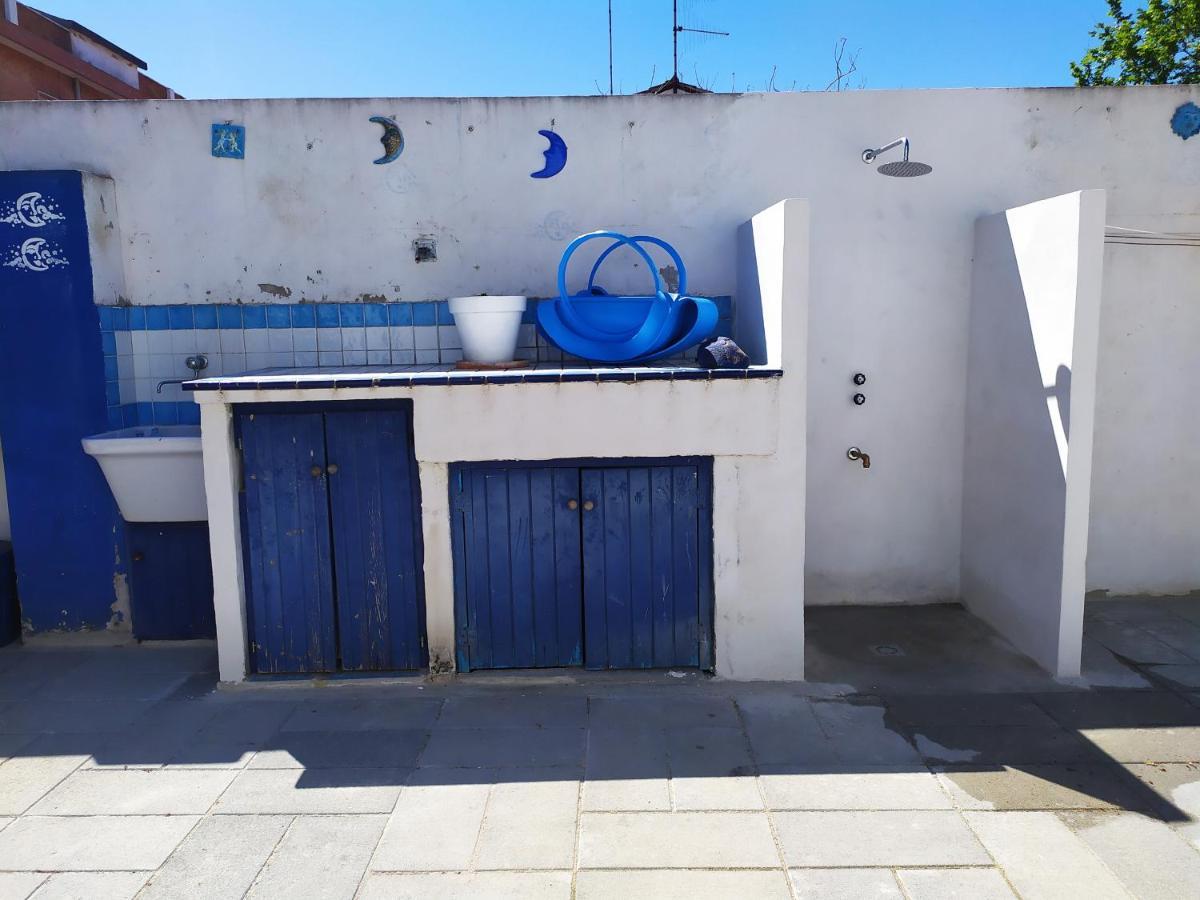 B&B Luna Blu Carbonia Buitenkant foto