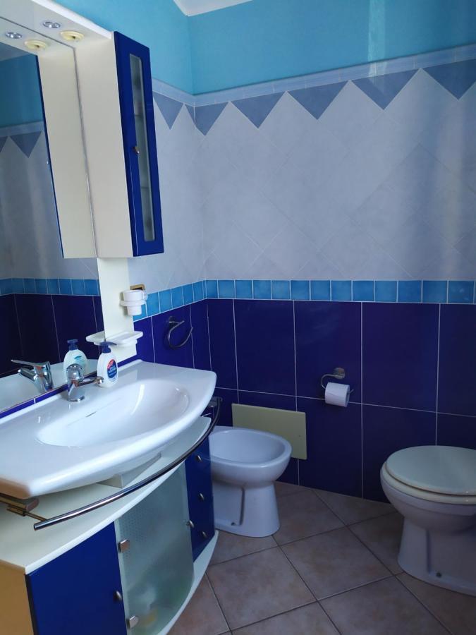 B&B Luna Blu Carbonia Buitenkant foto