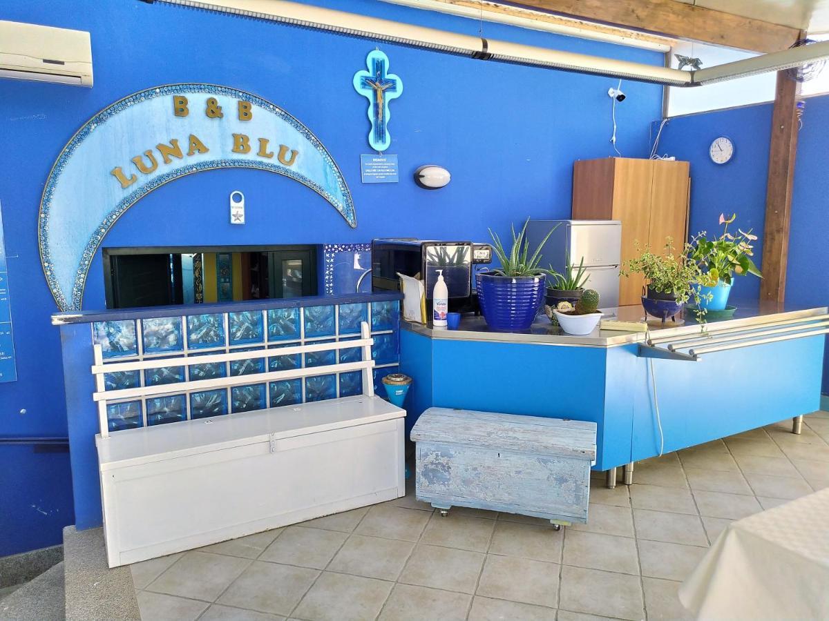 B&B Luna Blu Carbonia Buitenkant foto