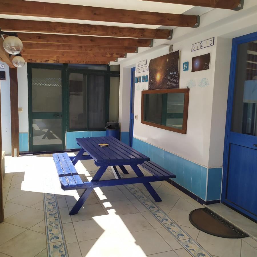 B&B Luna Blu Carbonia Buitenkant foto