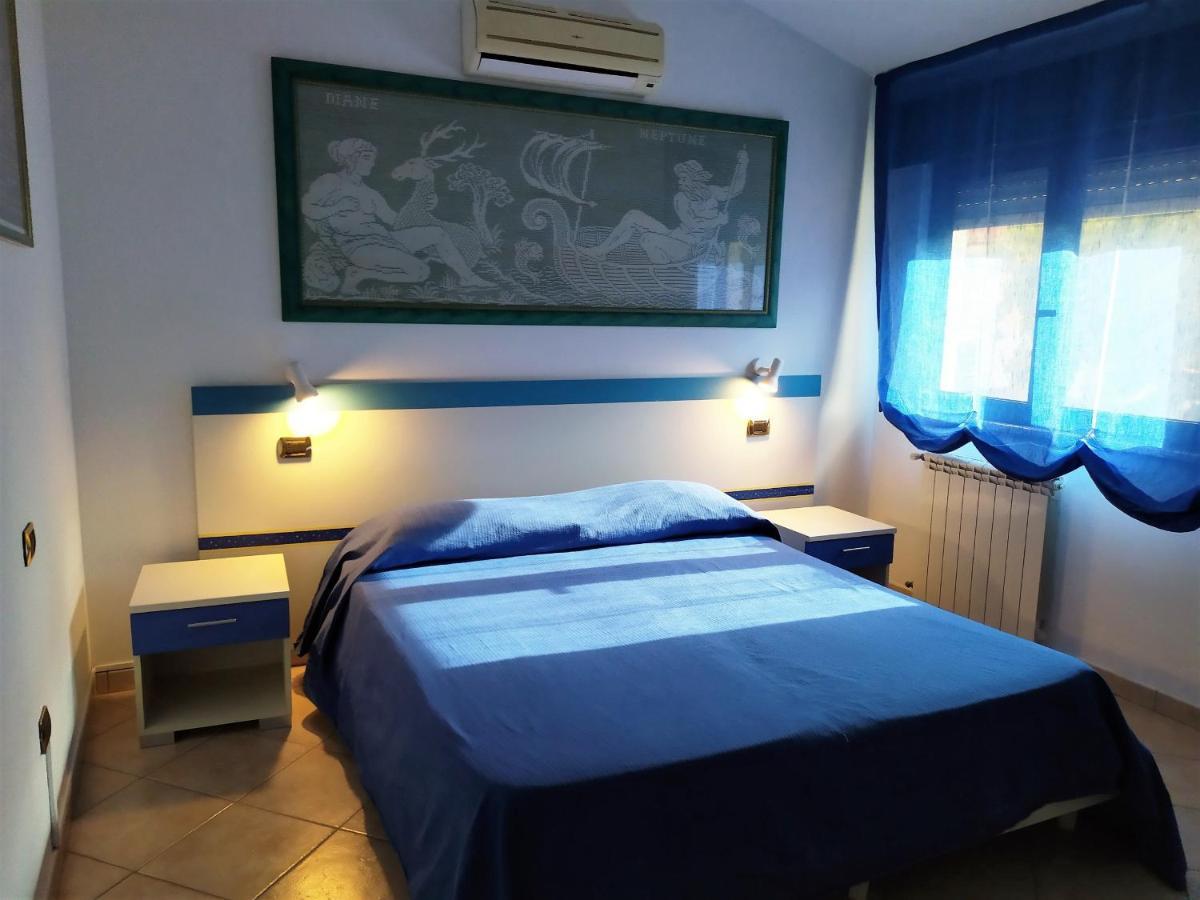 B&B Luna Blu Carbonia Buitenkant foto